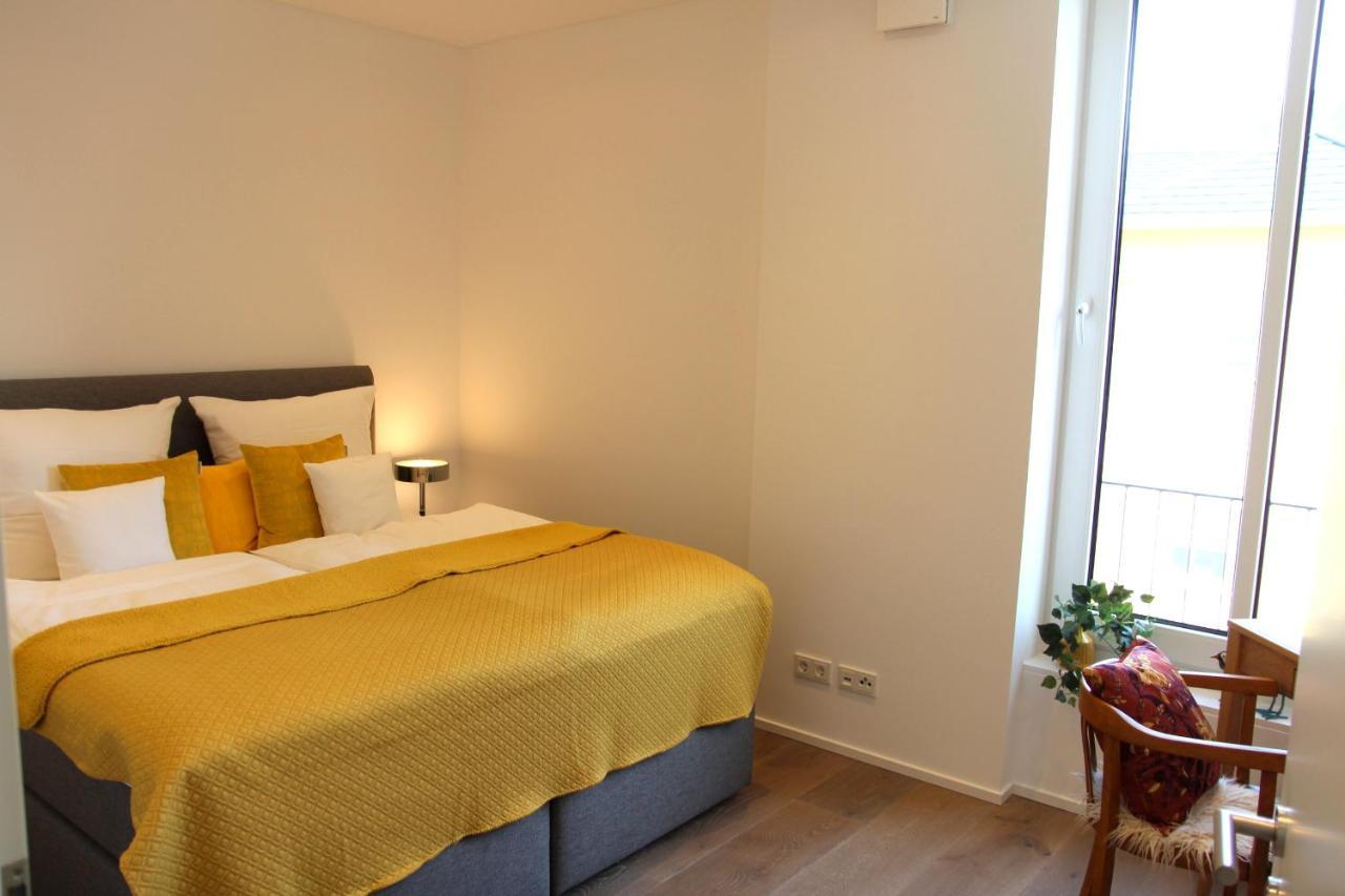 Mosel-Loggia - Luxusapartment -Terrass - Klimaanlage Трабен-Трарбах Екстериор снимка